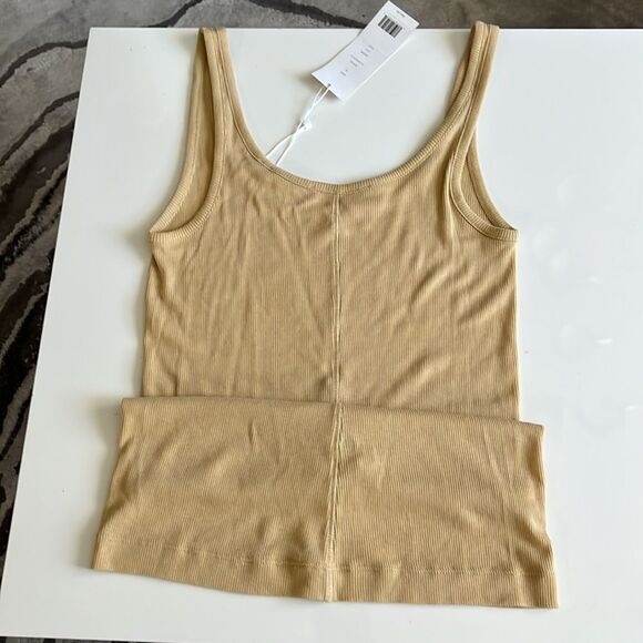 Vince Favorite Tank Top - Picture 6 of 10
